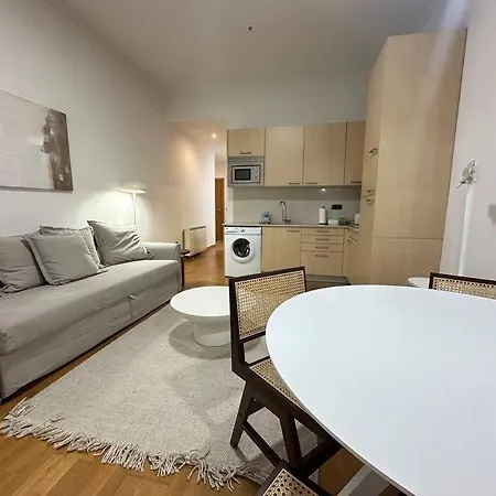 Ybh Puerta Del Sol 11 *