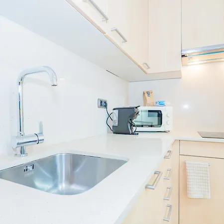 Ybh Puerta Del Sol 11 아파트 *