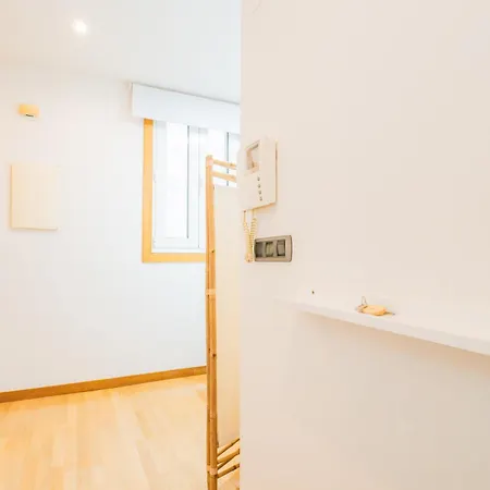 Ybh Puerta Del Sol 11 Apartamento Vigo
