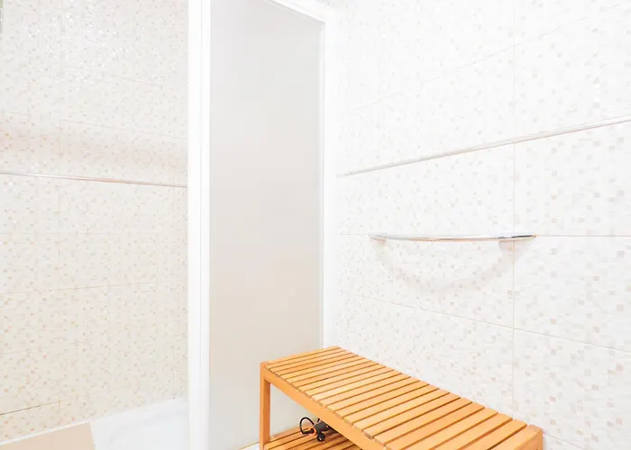 Ybh Puerta Del Sol 11 * Виго