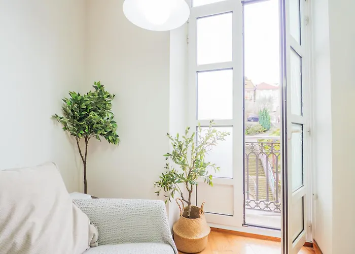 Ybh Puerta Del Sol 11 شقة *